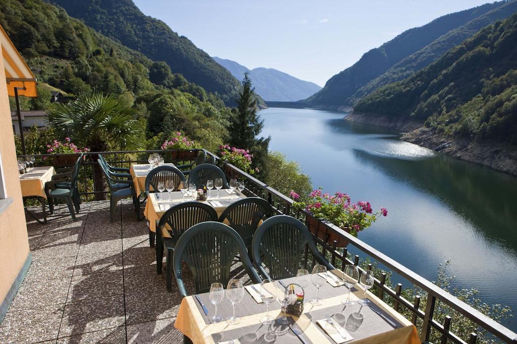 Vogorno Hotel Al Lago מראה חיצוני תמונה