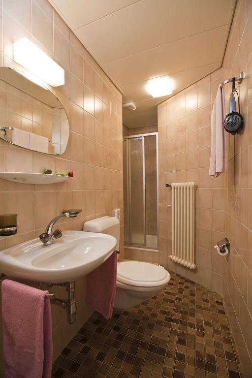 Vogorno Hotel Al Lago חדר תמונה